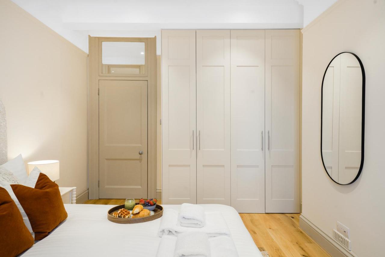 Spacious And Modern 4 Beds Home In Kensington Londýn Exteriér fotografie