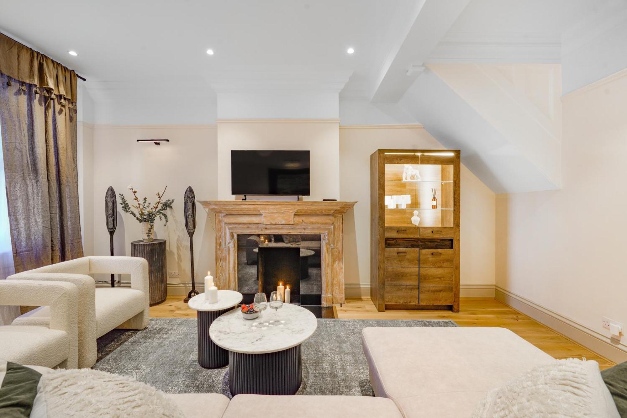 Spacious And Modern 4 Beds Home In Kensington Londýn Exteriér fotografie
